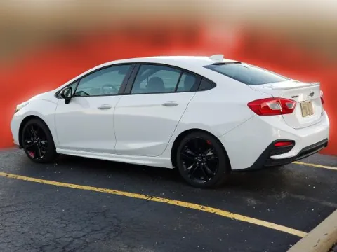 2018Cruze Darryl RED